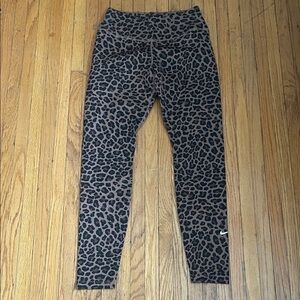 Nike Womens Brown Leopard Leggings